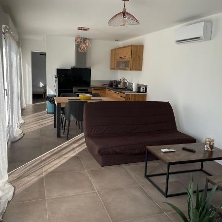 Maison Fleurs De Lys, Climatisee, Wifi Et Parking Privee Gratuit, Lave-Linge, Vernon Giverny Εξωτερικό φωτογραφία